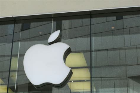 Apple hit with $1.2B lawsuit after killing controversial CSAM。